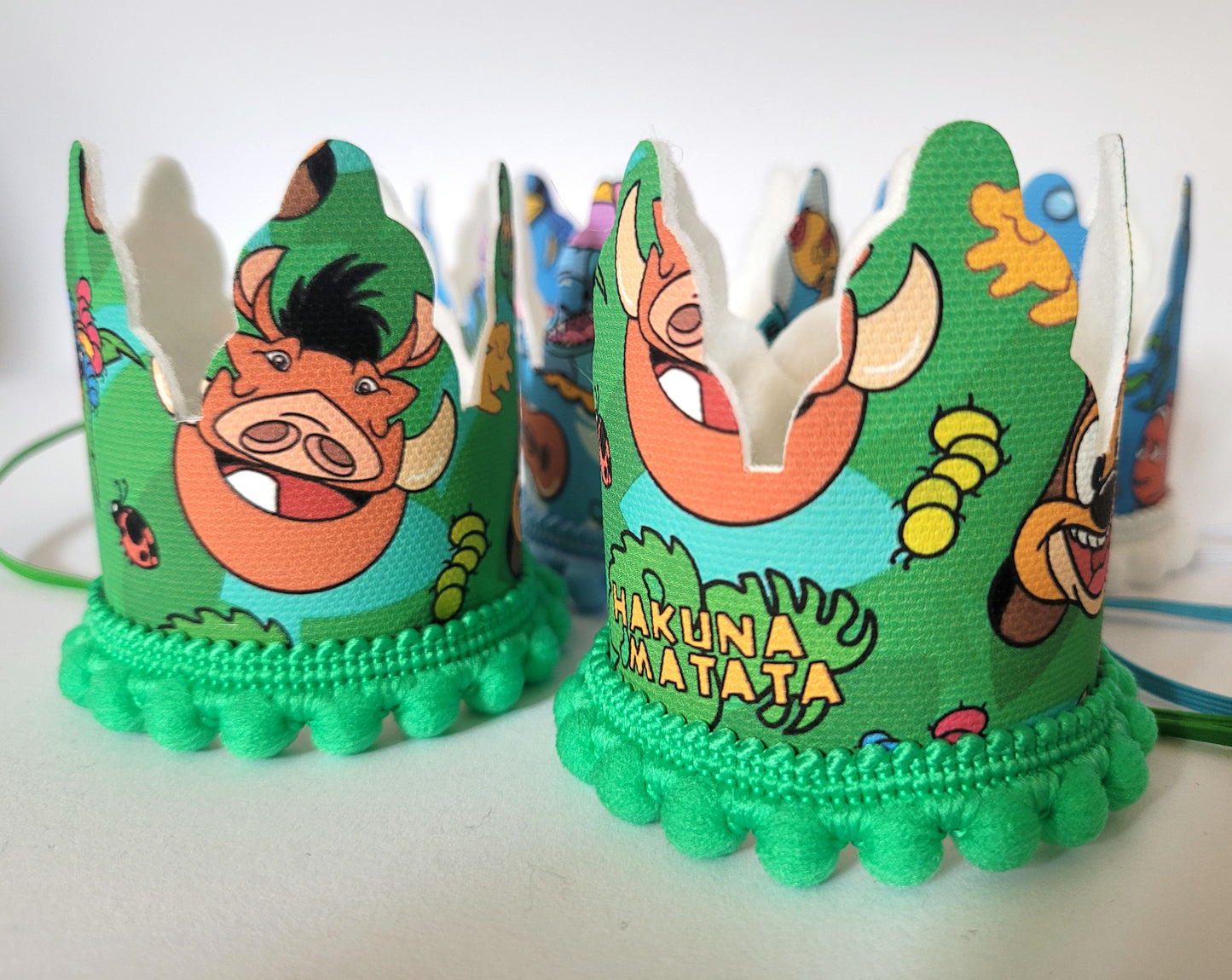 Aint no worries crown