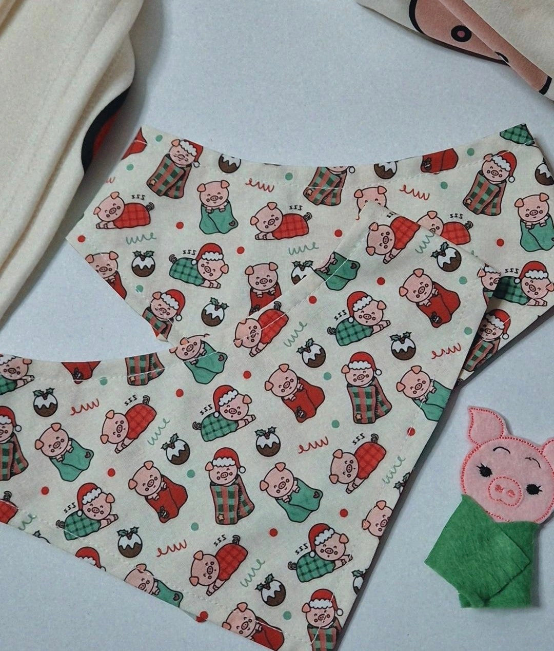 Pigs in blankets bandana