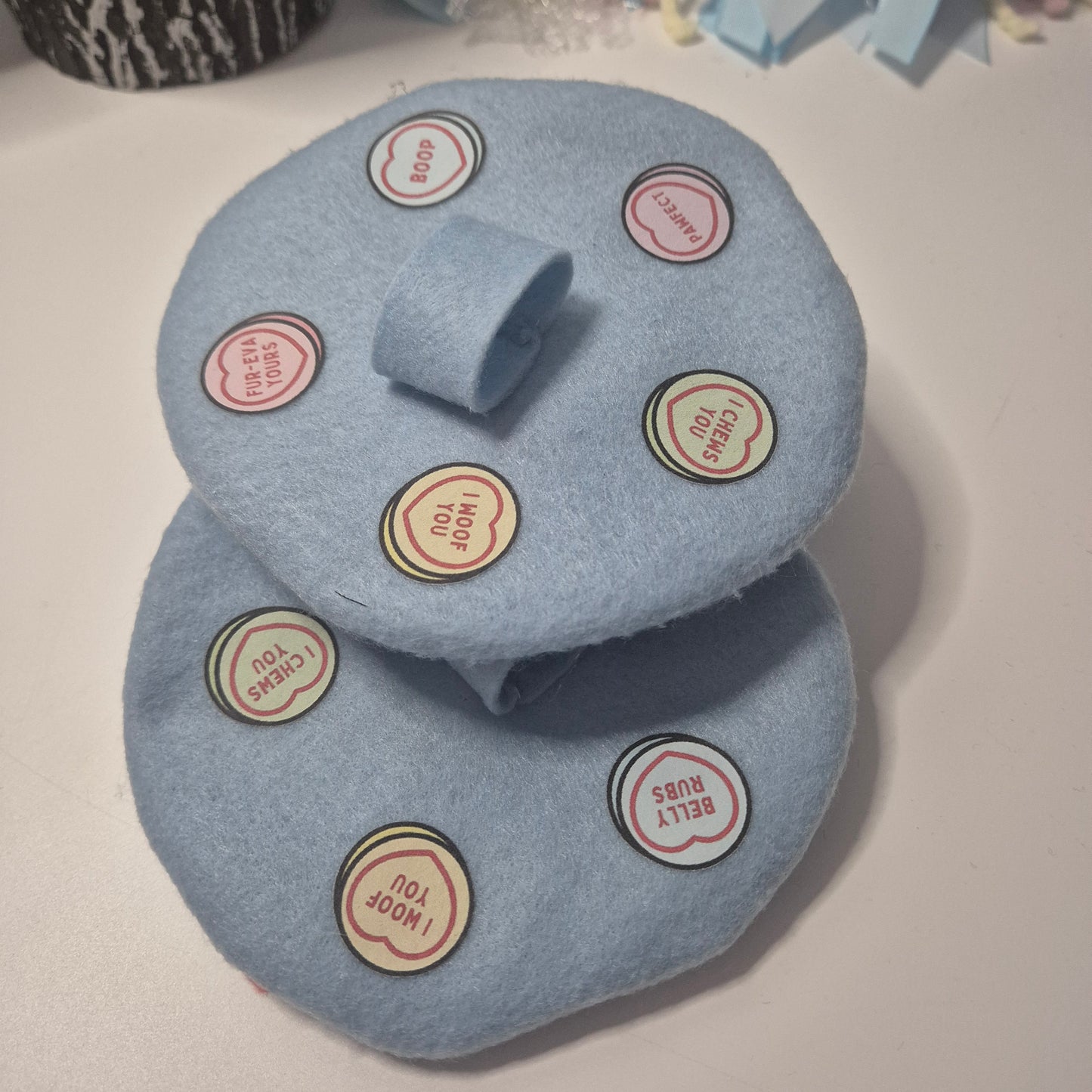 Love heart beret blue