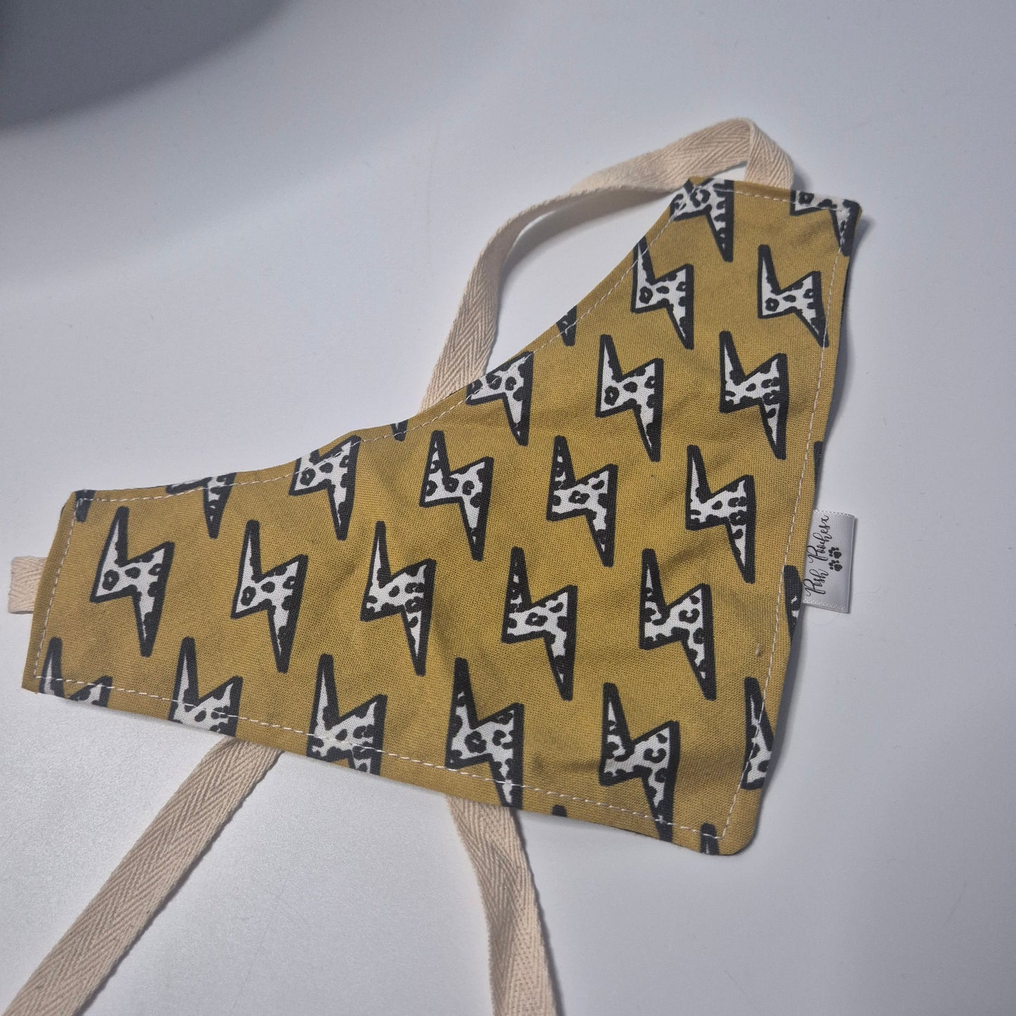 Up to 20" bandana lightening