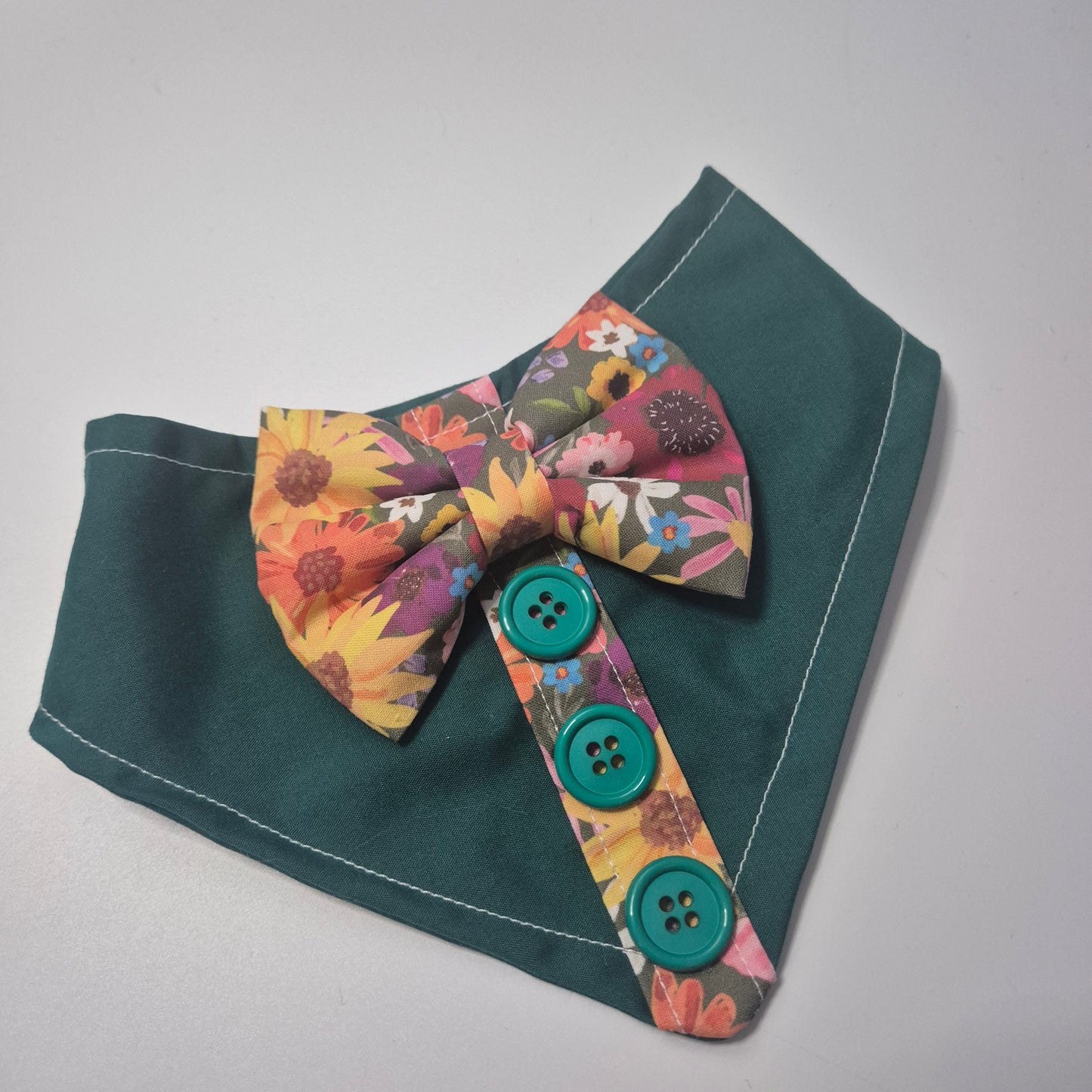 Small autumn bowtie tux
