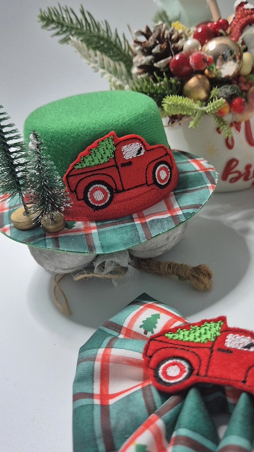 Christmas truck bowler hat