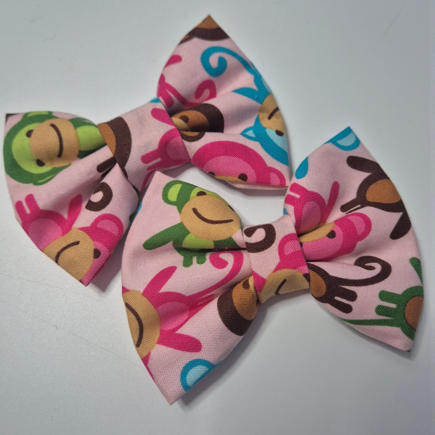 Monkey bowtie