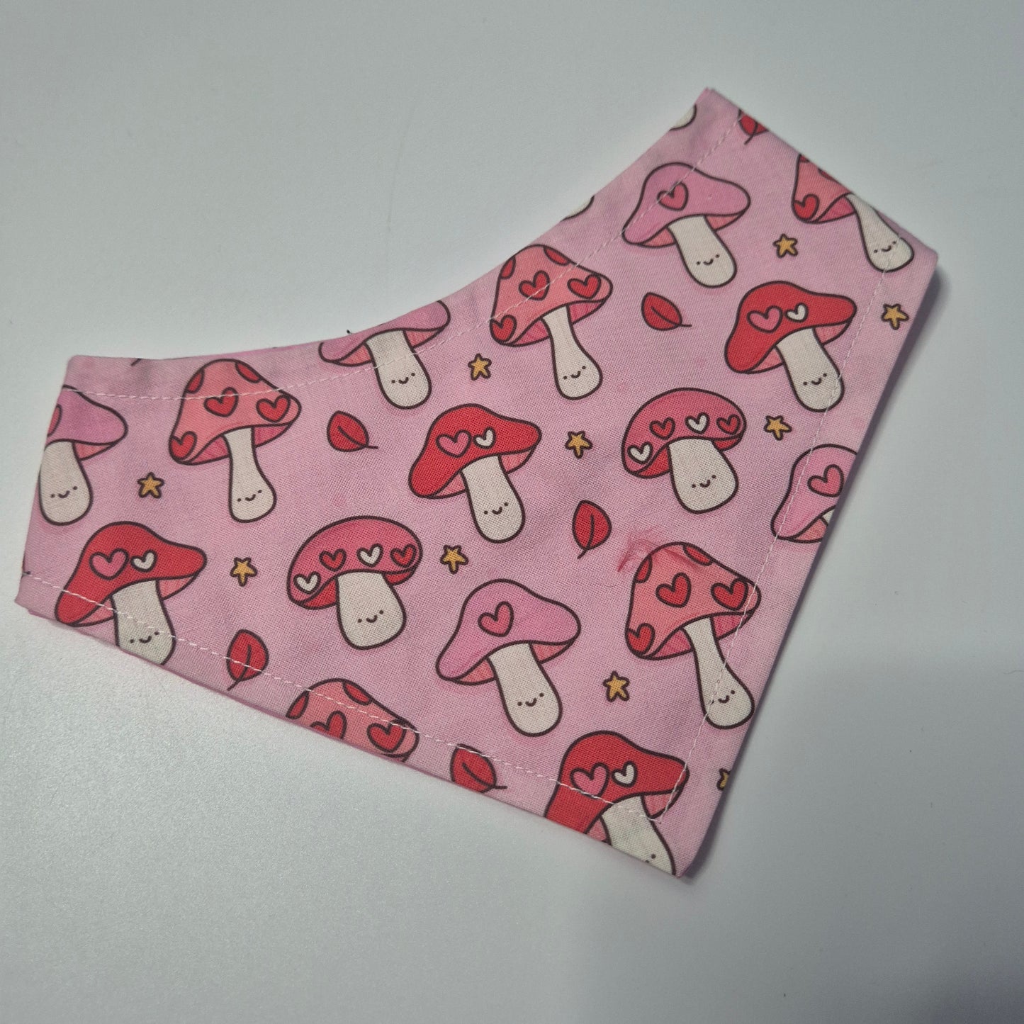 Small mush love bandana