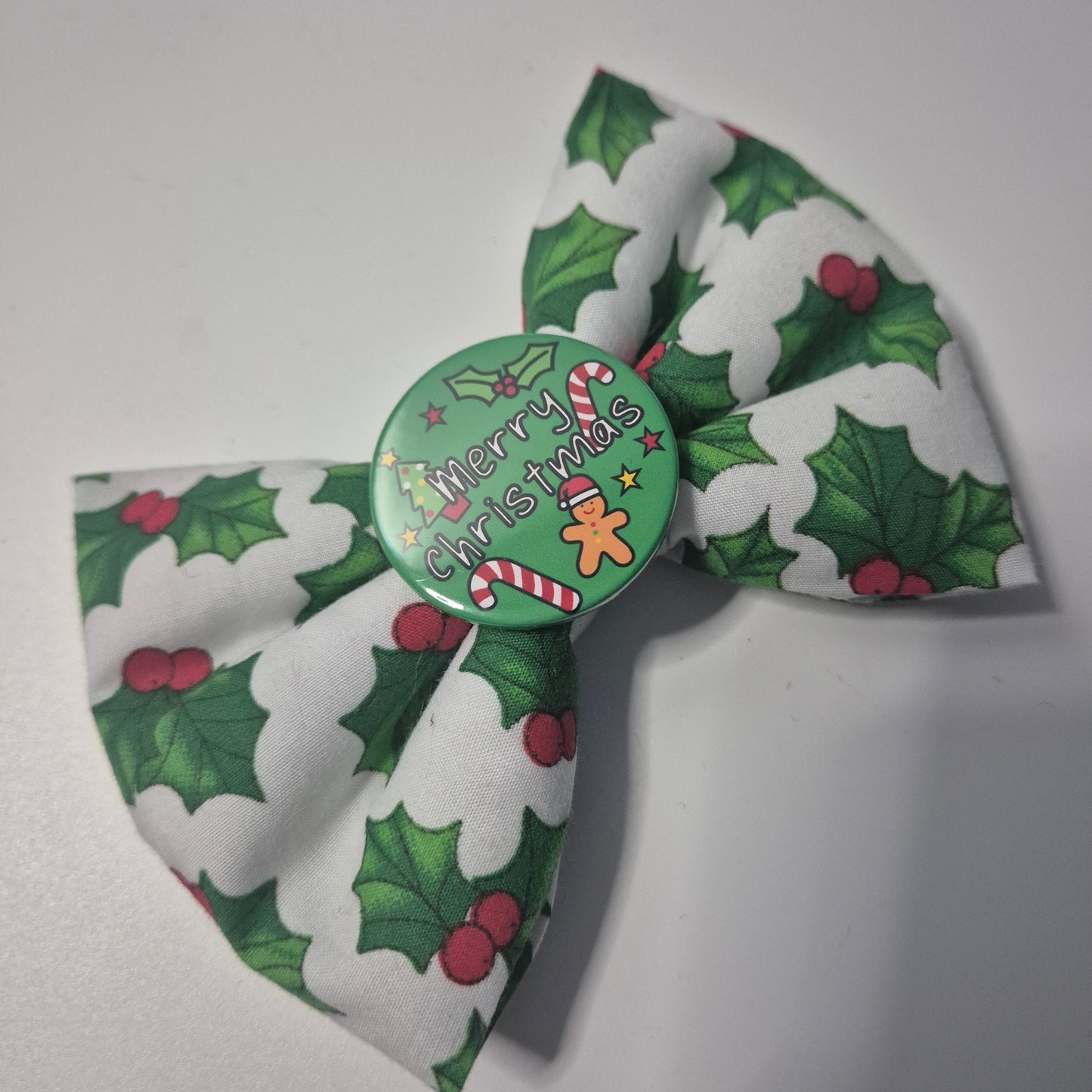 Holly xmas badge bowtie