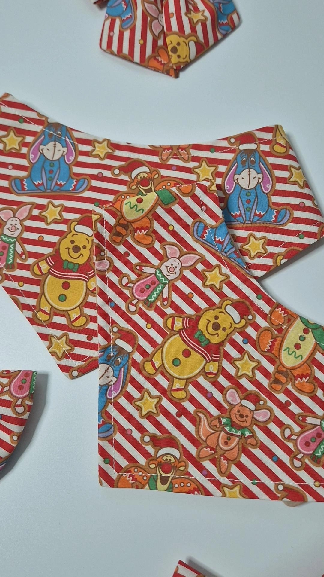 100 acre gingerbread cookies bandana