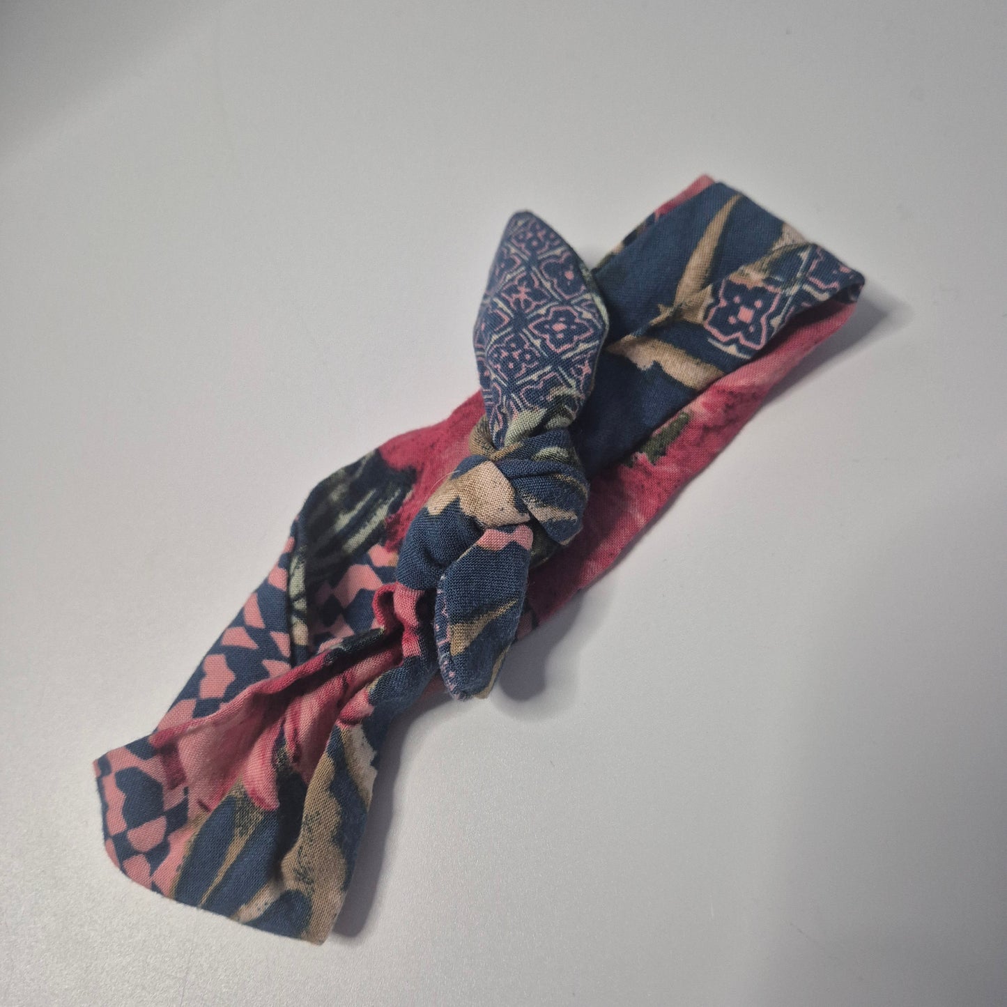 Up to 10" necktie