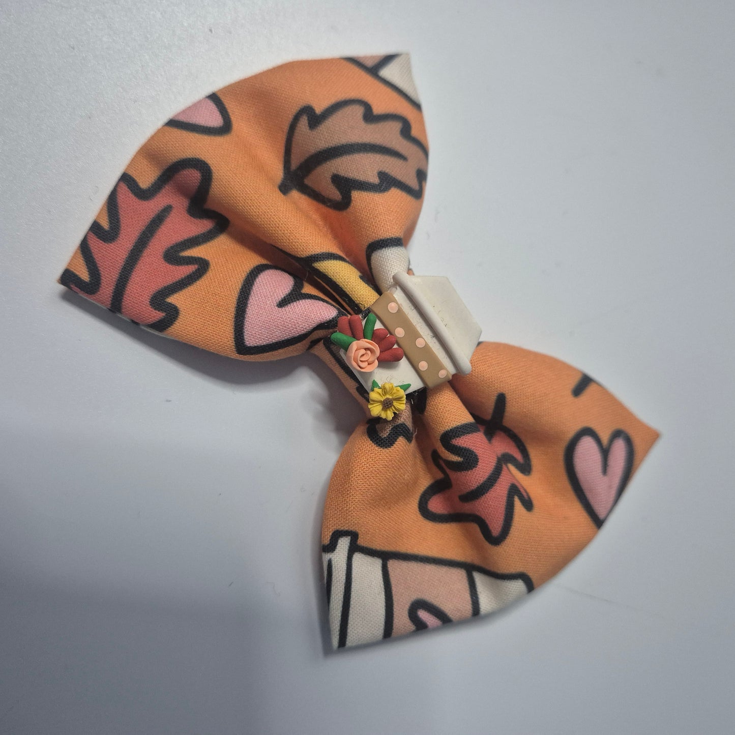 Autumn latte bowtie
