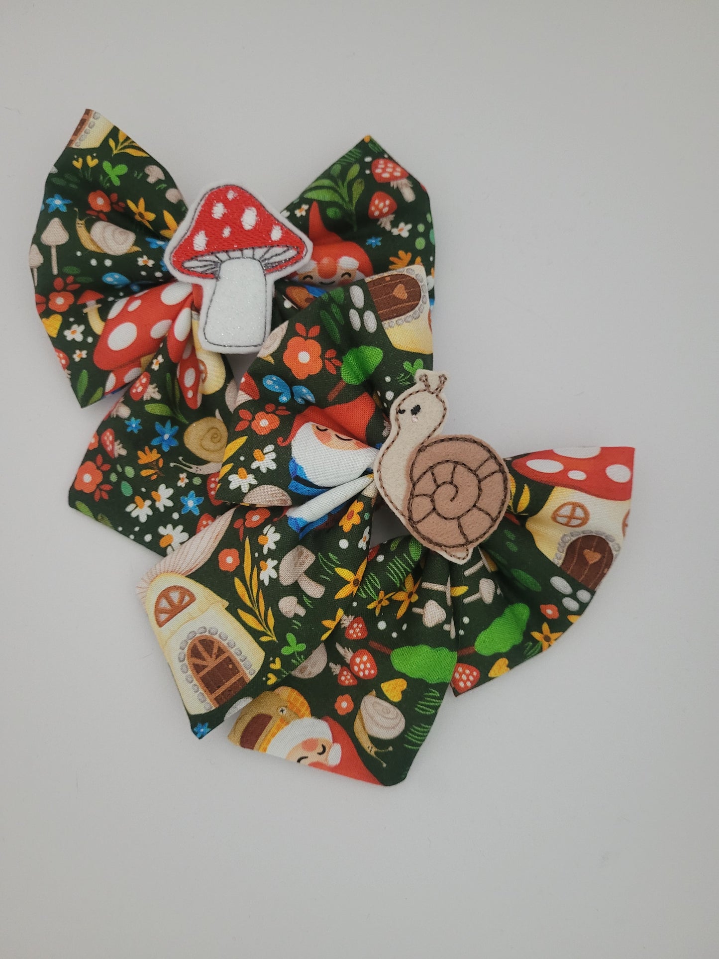 Gnomes garden embroidered sailor bow