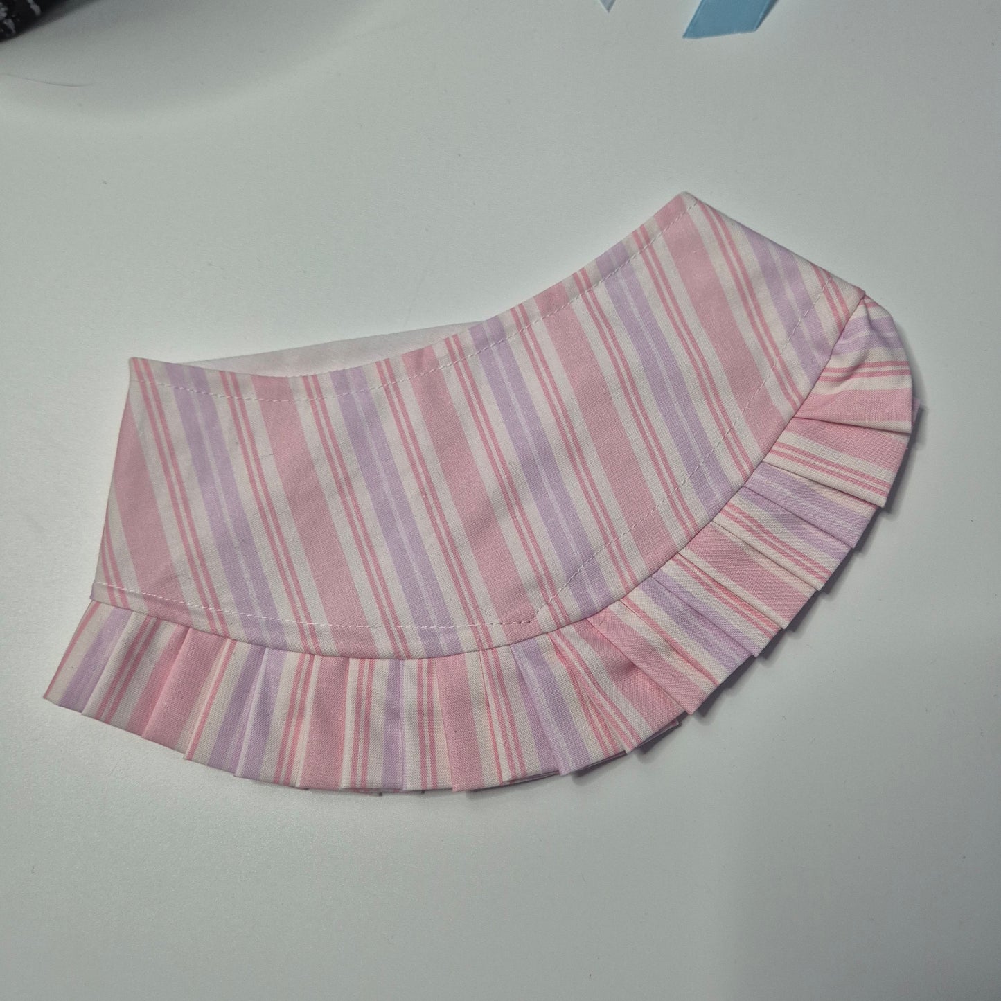 Small pink stripe ruffle bandana