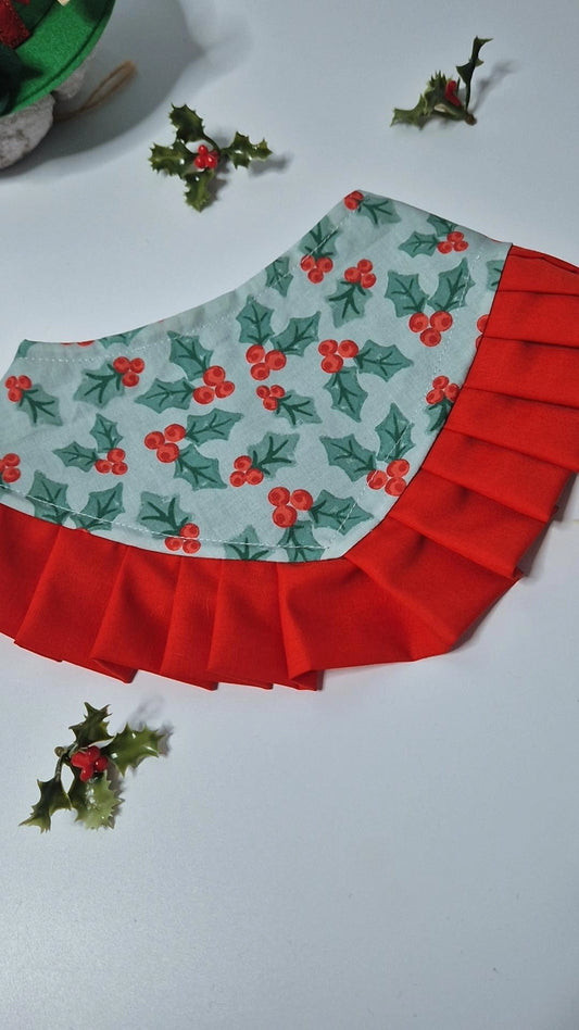Ruffle Holly bandana