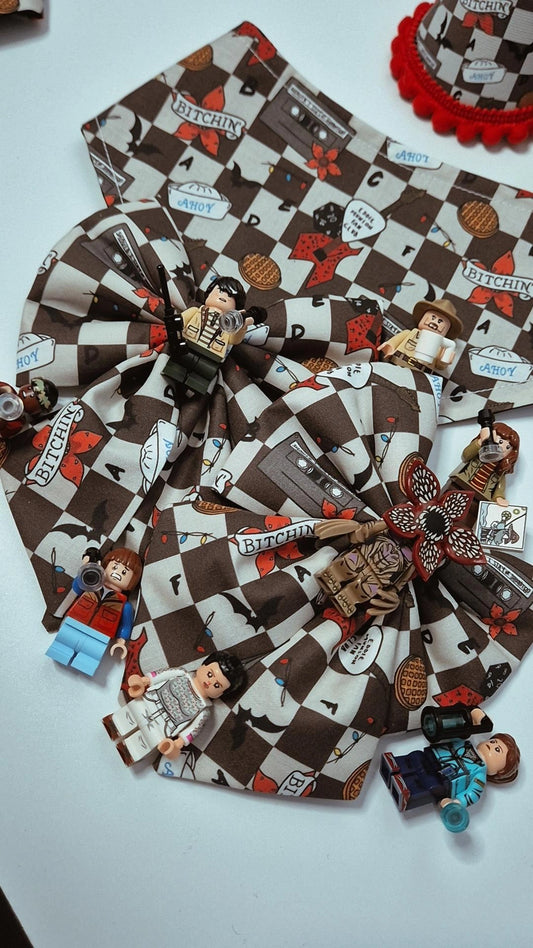 Minifigure upside down sailor bow