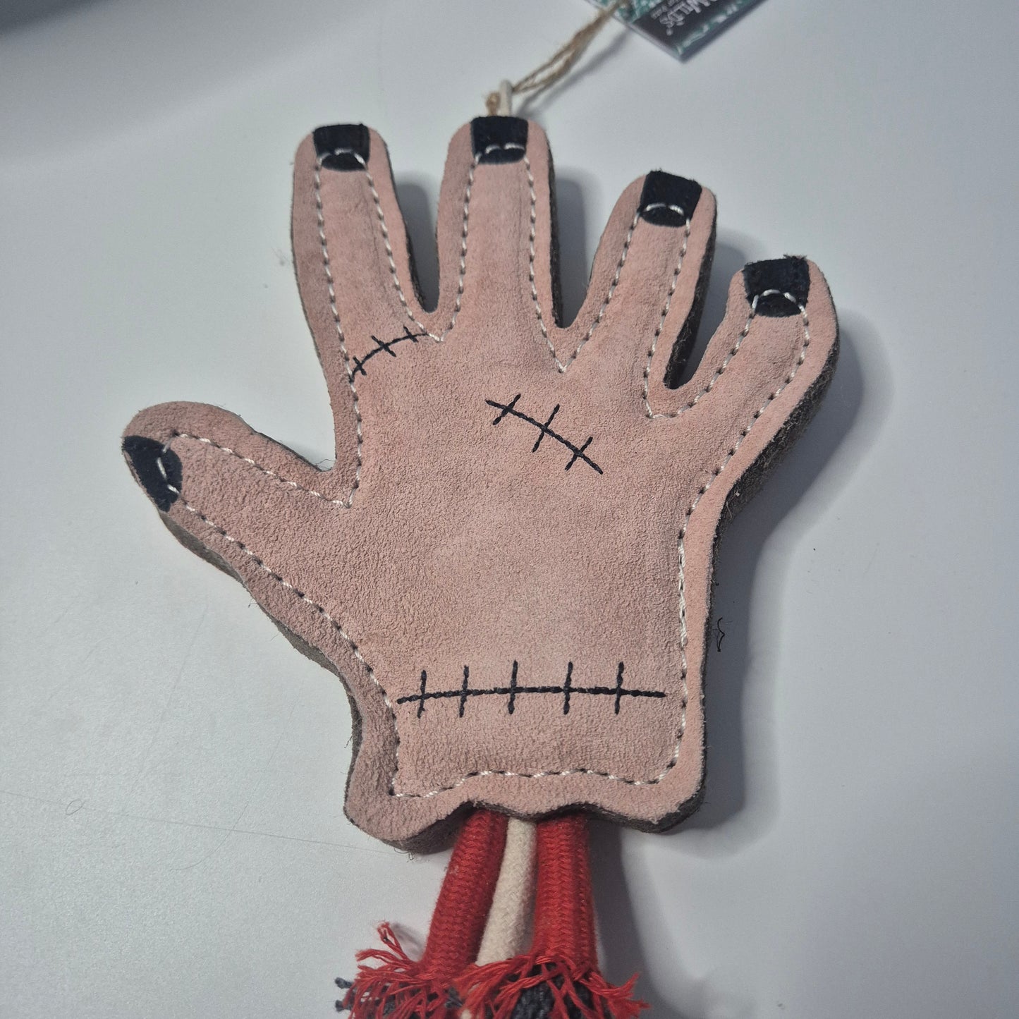 Hand toy