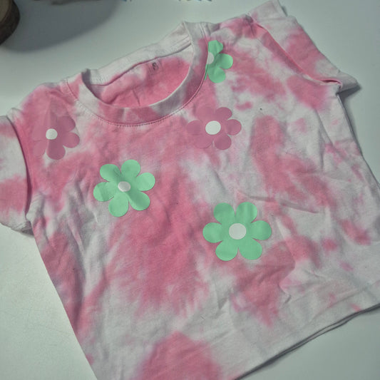 Small flower t shirt