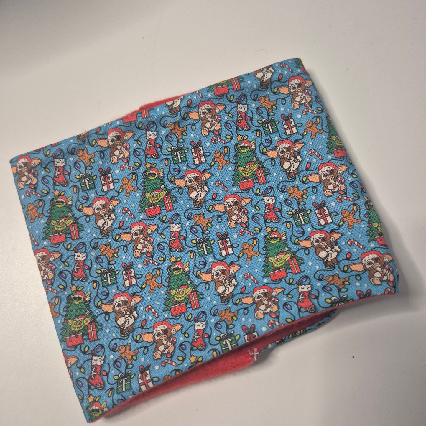12" gremlin snood