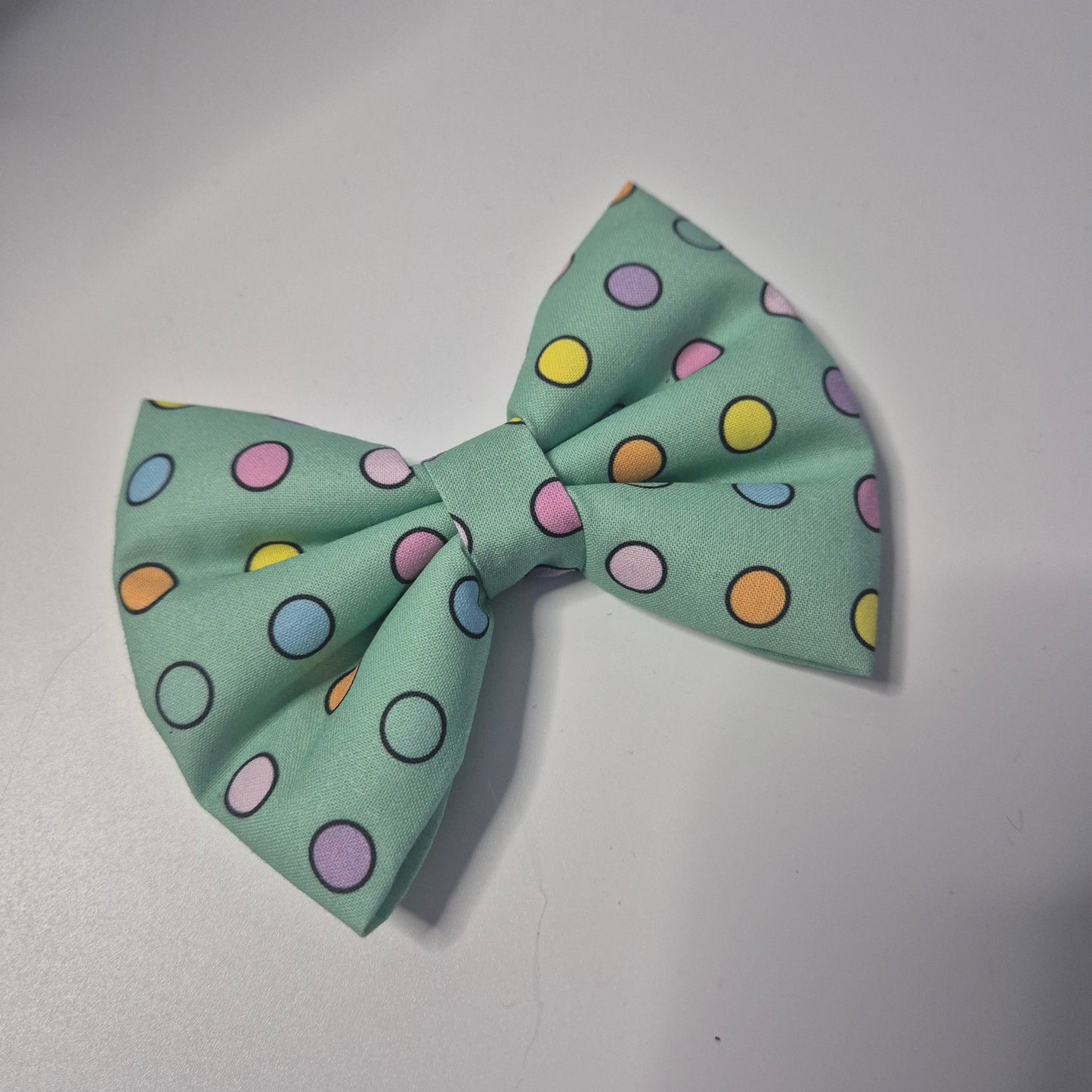 Spotty bow