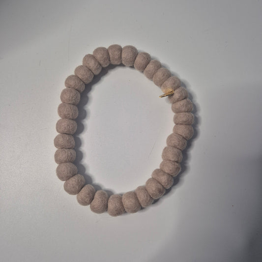 12" beige pom collar