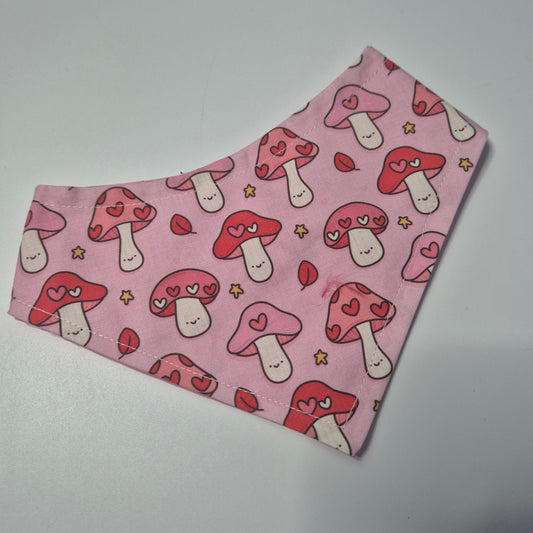 Small mush love bandana