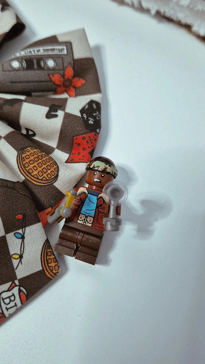 Minifigure upside down sailor bow