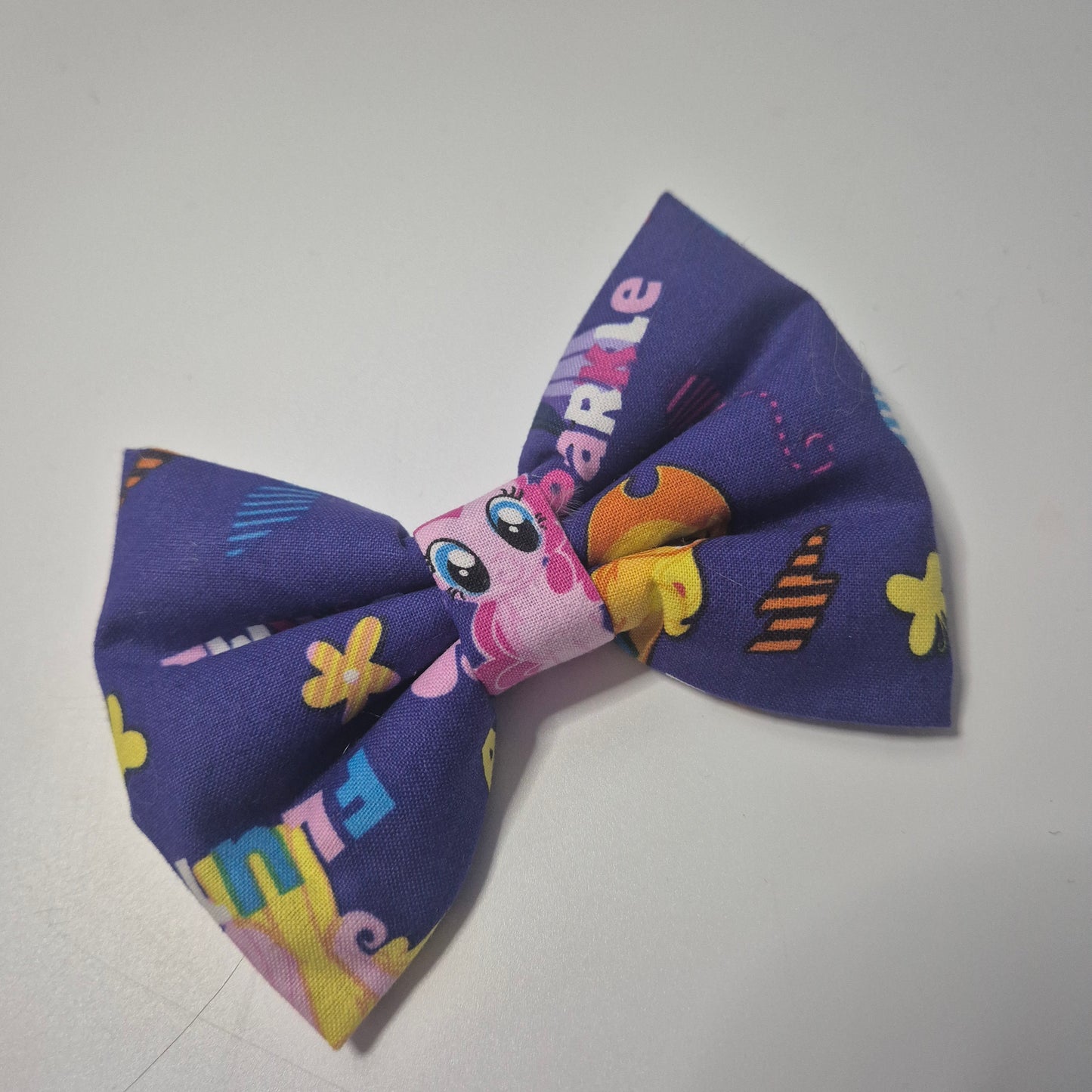 Pony bowtie