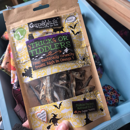 2 available halloween sprats