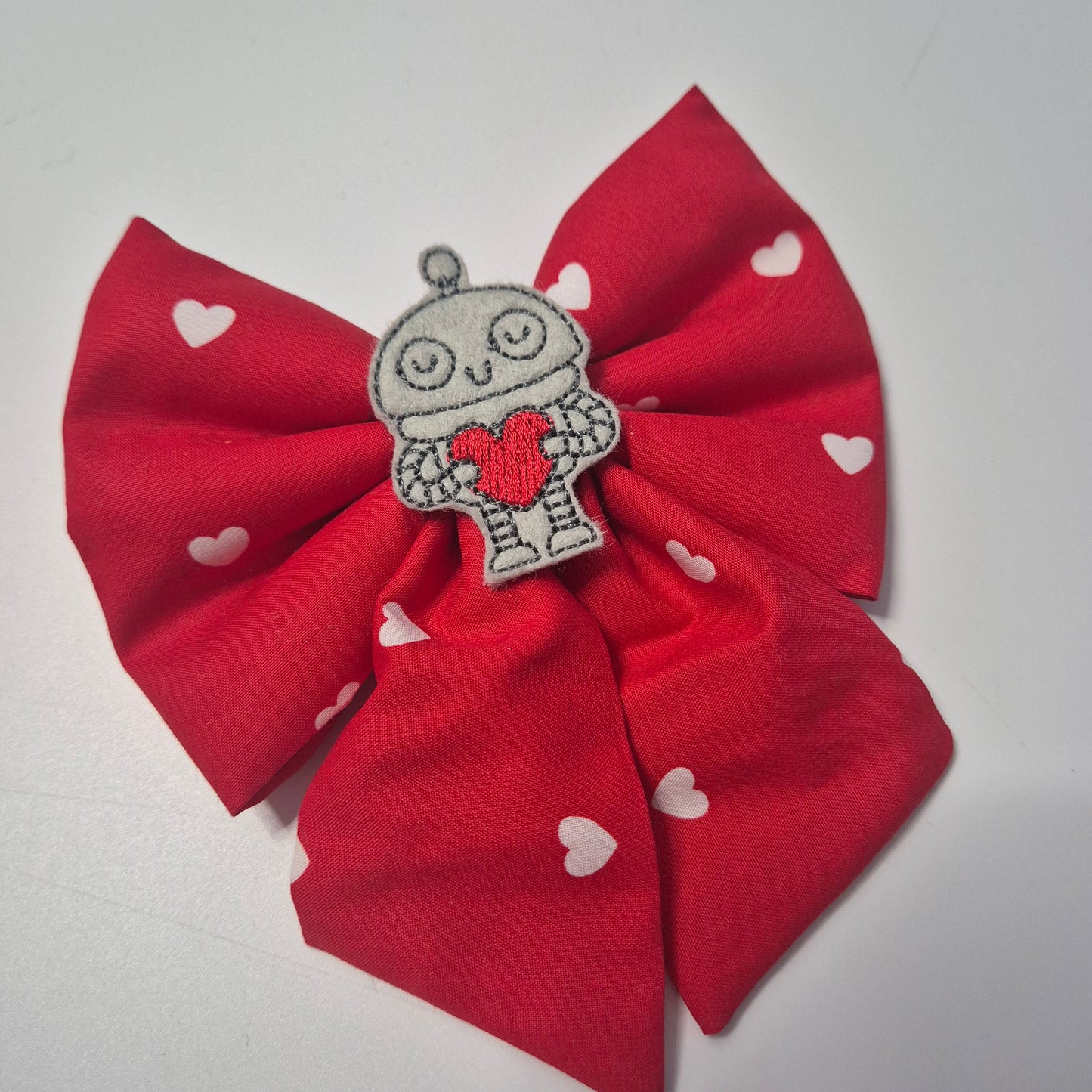 Love robot sailor