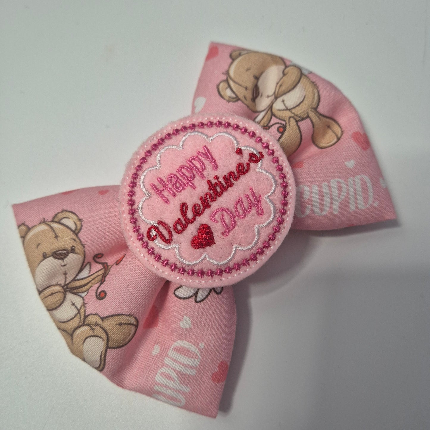 Bear valentines bowtie
