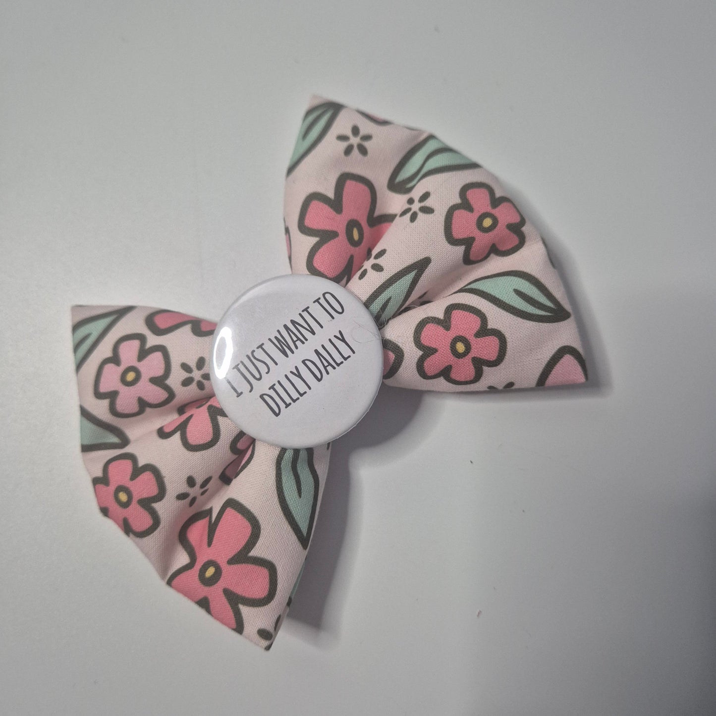 Dilly dally bowtie