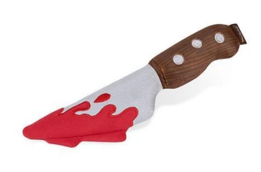 P.l.a.y doggy dagger