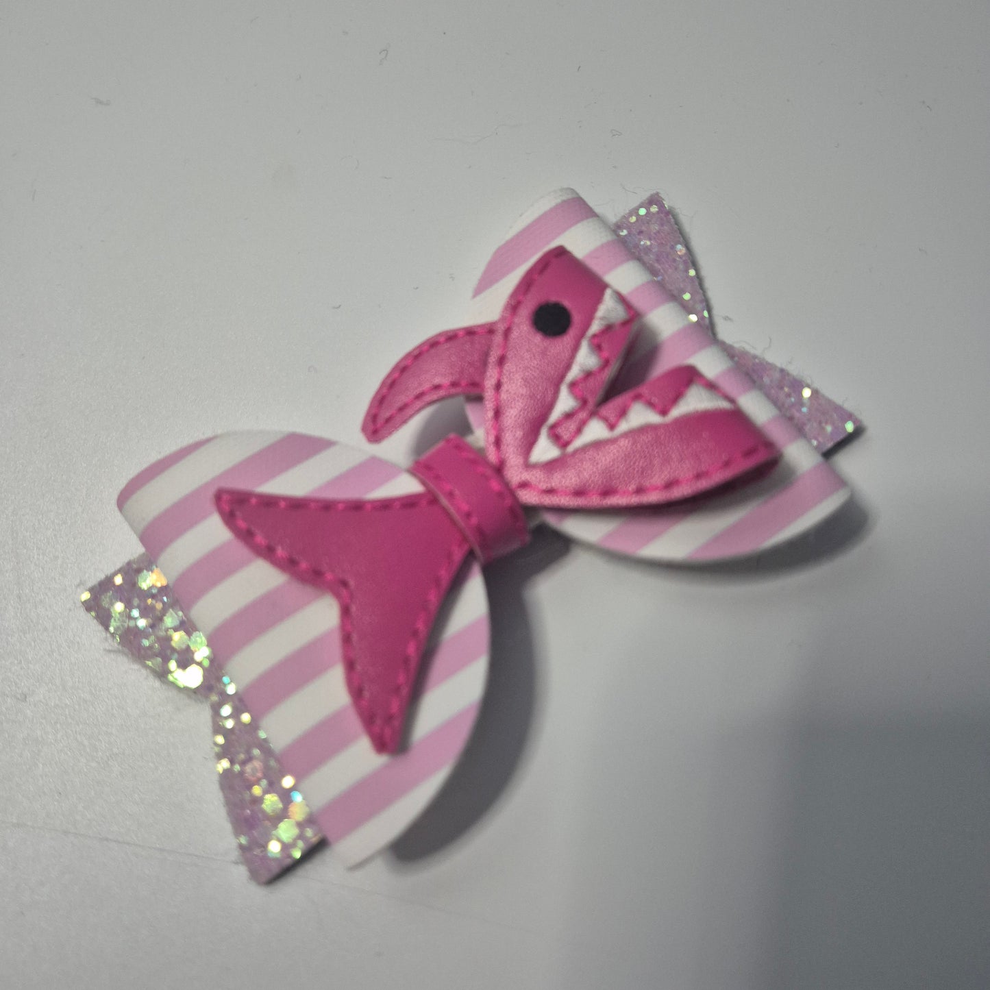 Pink shark canvas bow