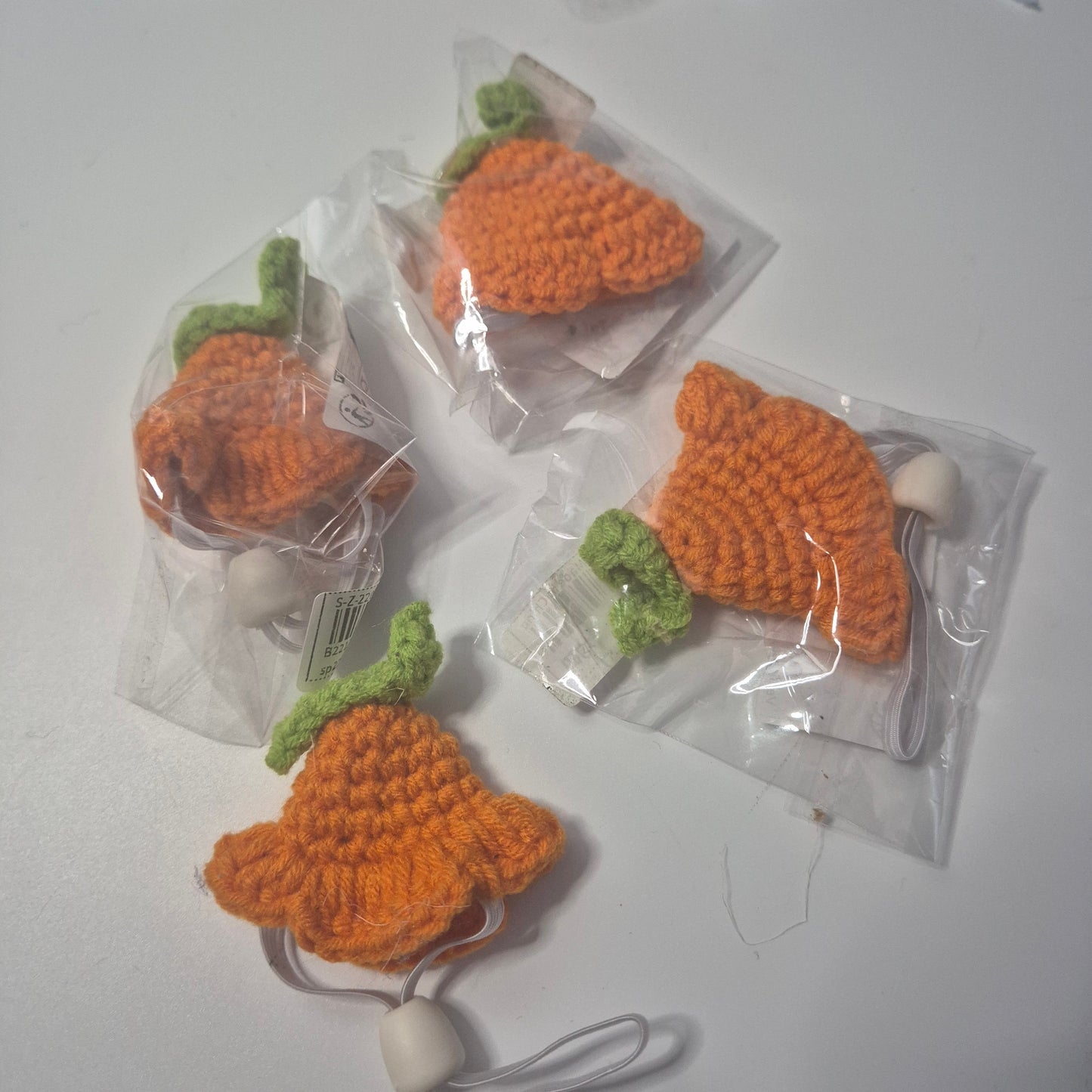 Mini carrot hat hamster/hedgehog